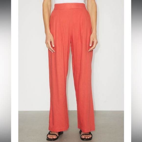Dynamite Heidi Wide Leg Linen Pull-On Pants in pink - Picture 1 of 9